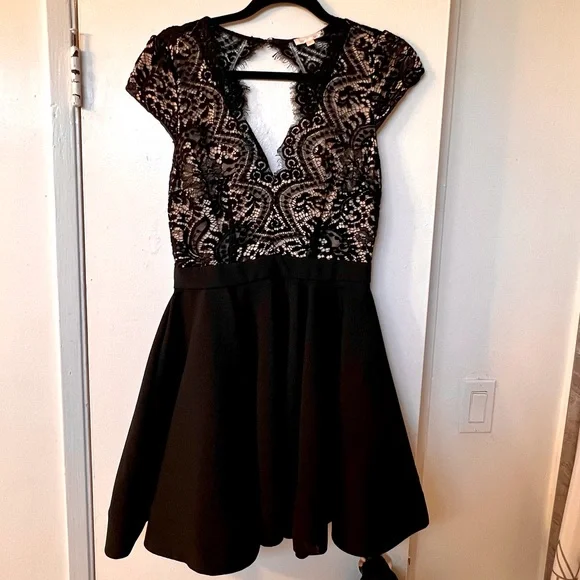 Luxxel | Dresses | Black And Gold Aline Dress | Poshmark
